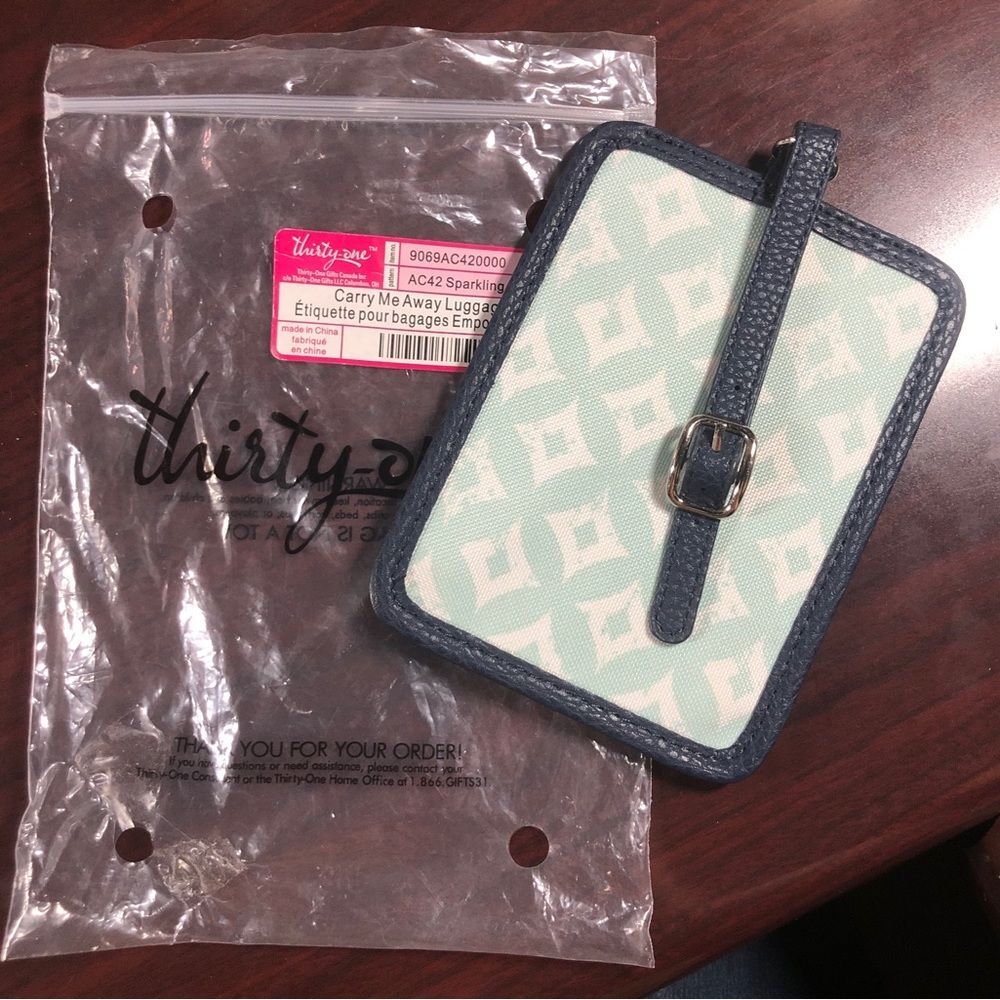 Thirty-One Carry Me Away Luggage Tag Sparkling Squares NEW